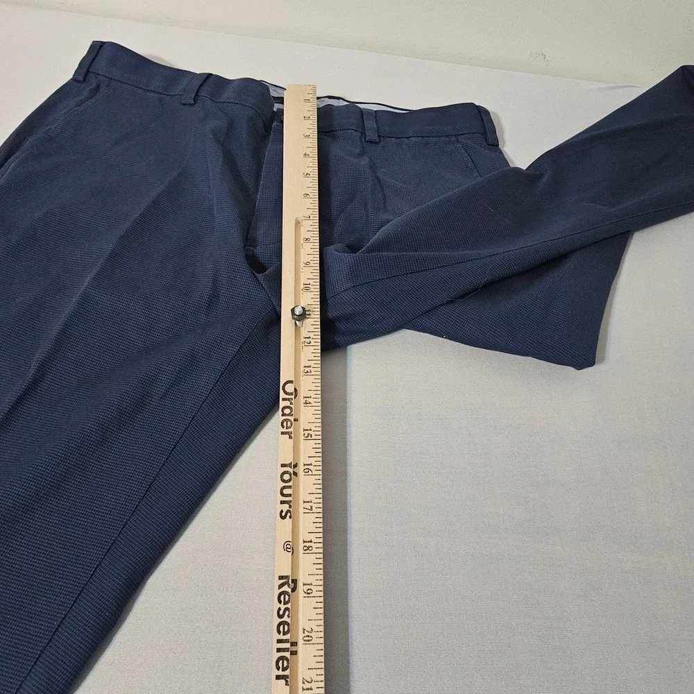Brooks Brothers Clark Advantage Chino Pants Mens 33x30 Navy‎ Lightweight stretch